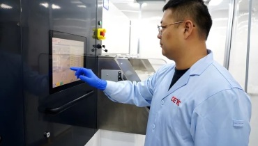 北京中电科国内首创WG-1220自动减薄机交付