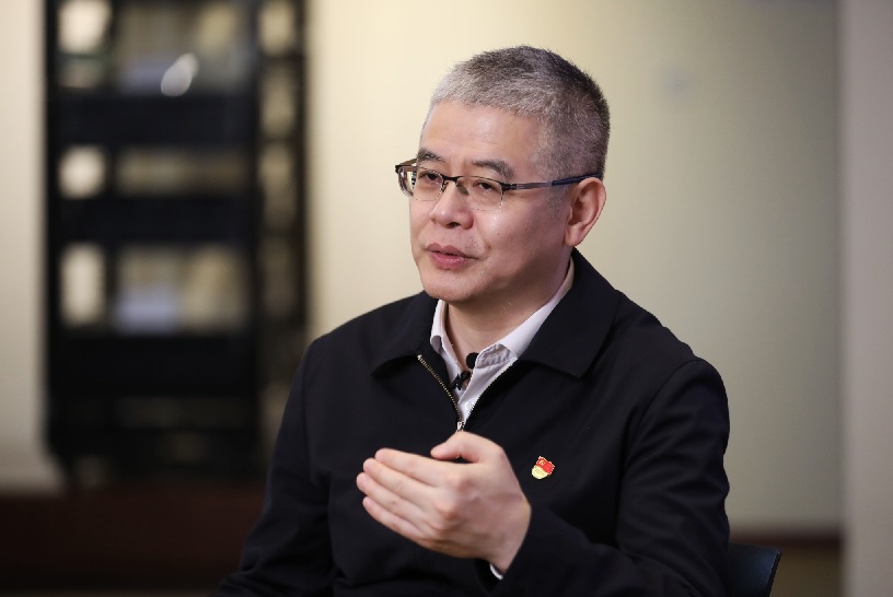 图：龙芯董事长称下一代CPU性能将媲美英特尔i5