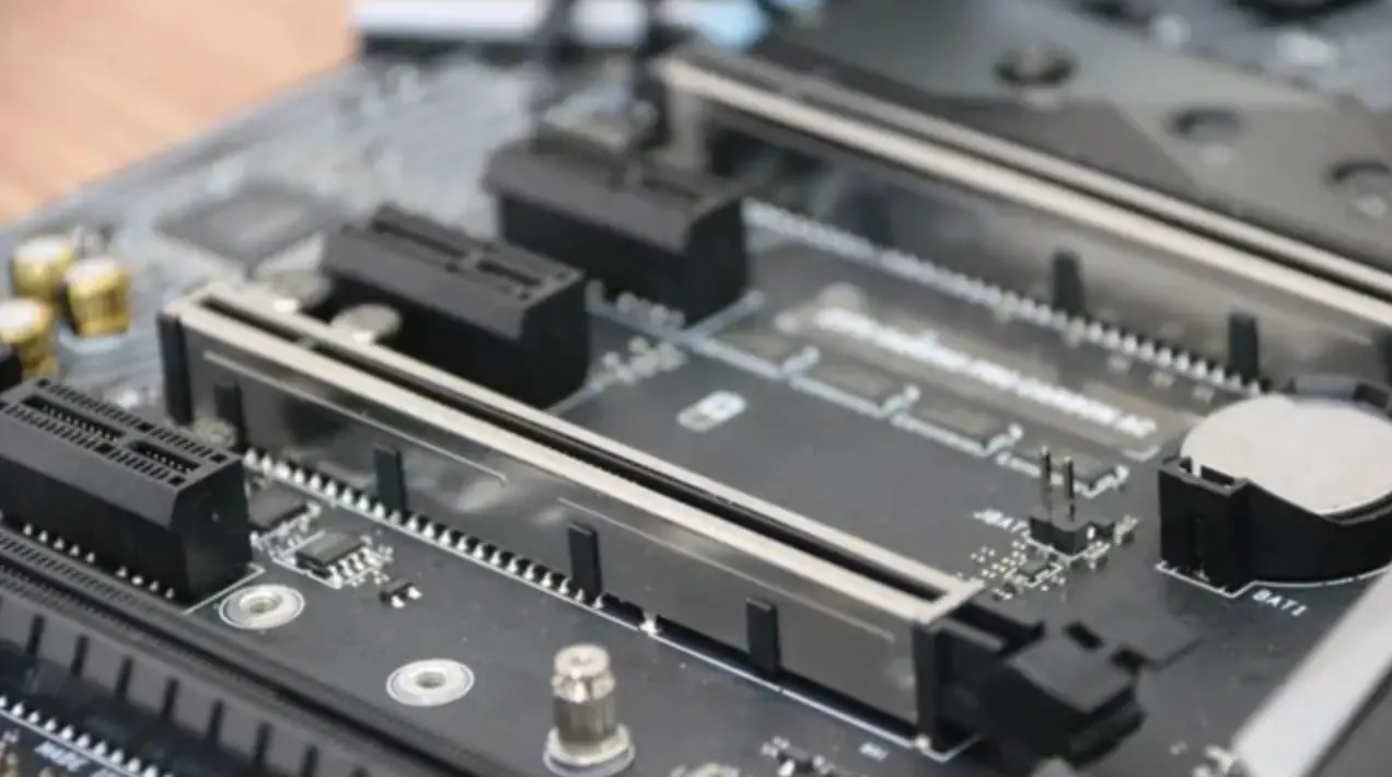图：PCIe 7.0技术详解