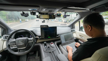Smart Driving Aids Push Brands into Pole Position