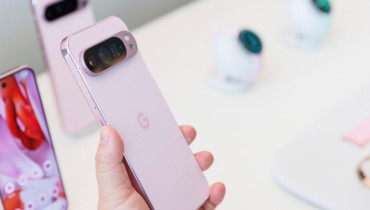 谷歌提前发布Pixel 9，抢先布局AI赛道