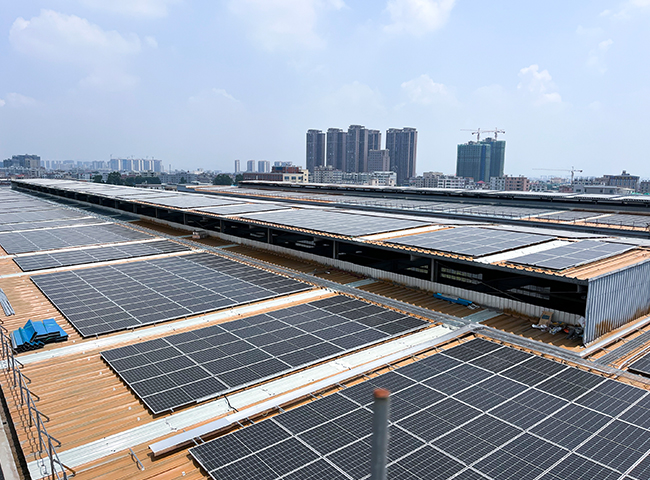 图2：禾望225kW组串式逆变器，最大效率99.01%